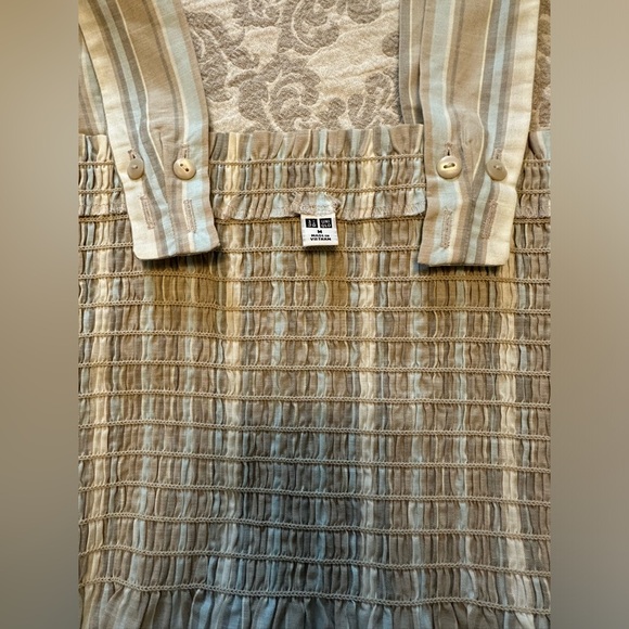 UNIQLO Smocked Striped Crop Sleeveless Top - SIZE M - Picture 5 of 10
